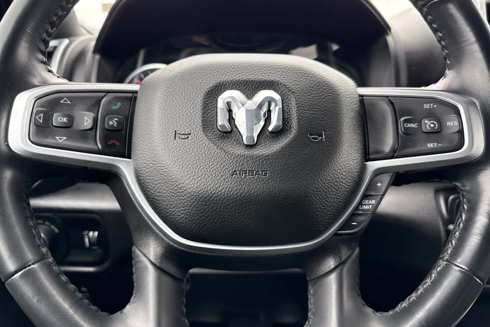 Used 2022 RAM 1500 Big Horn AWD/4WD image 25