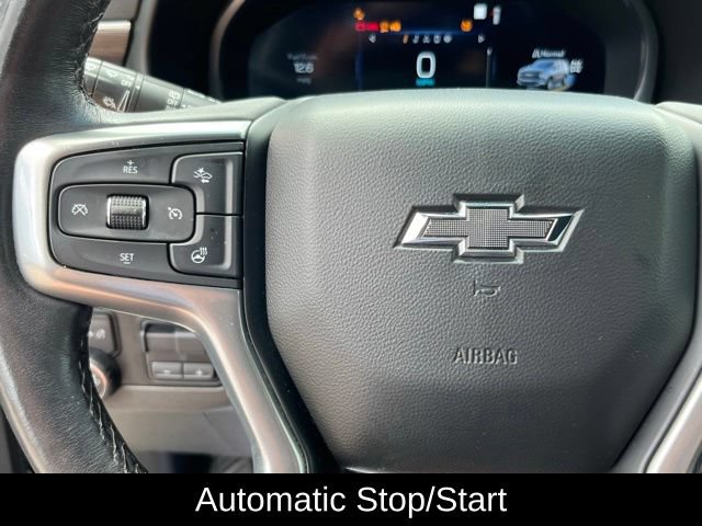 Used 2022 Chevrolet Suburban Z71 w/ Z71 Off-Road Package AWD/4WD image 31