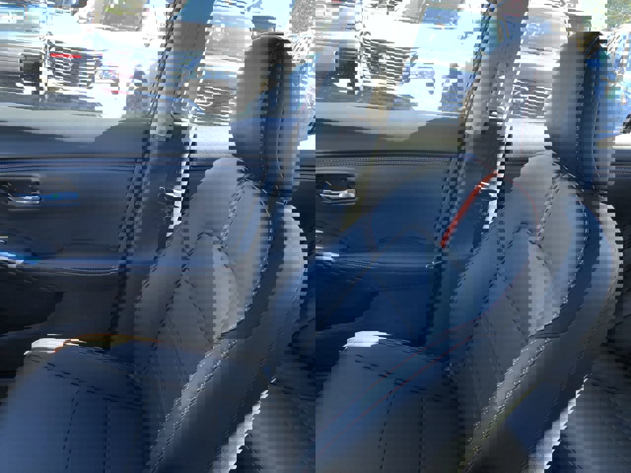 New 2025 Nissan Sentra SR w/ SR Premium Package image 31