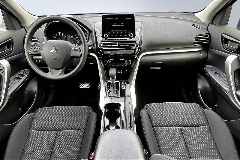 New 2024 Mitsubishi Eclipse Cross Black Edition image 5