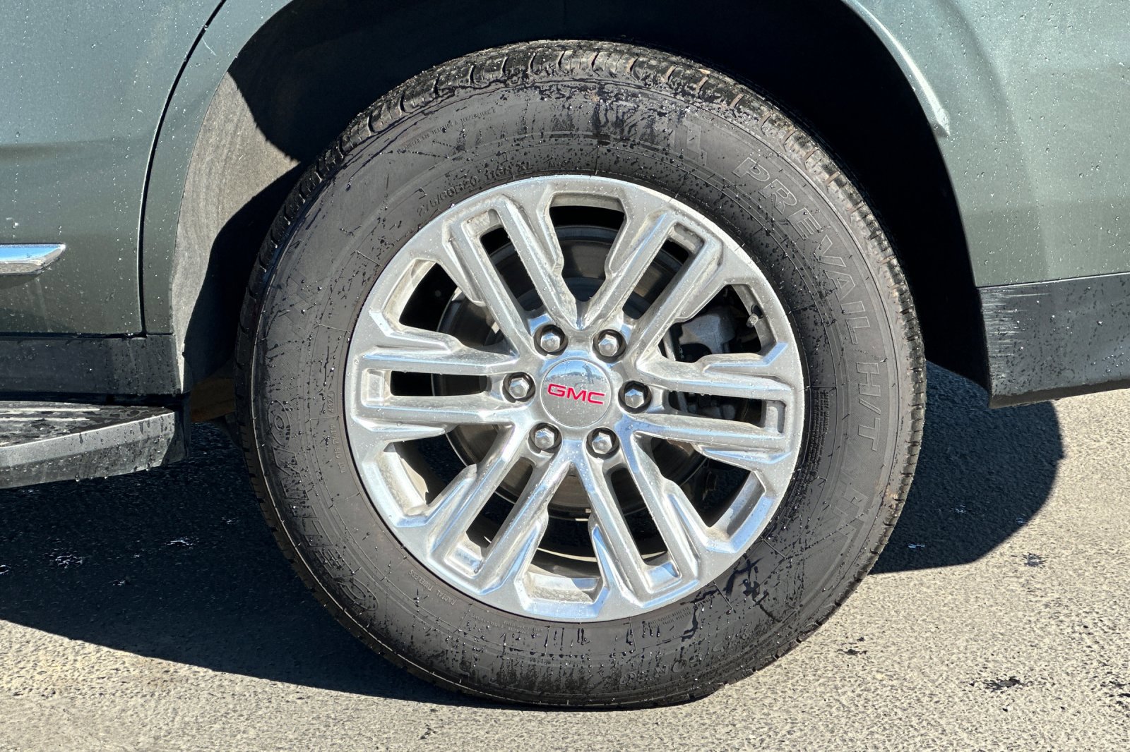 Used 2023 GMC Yukon SLT AWD/4WD image 26