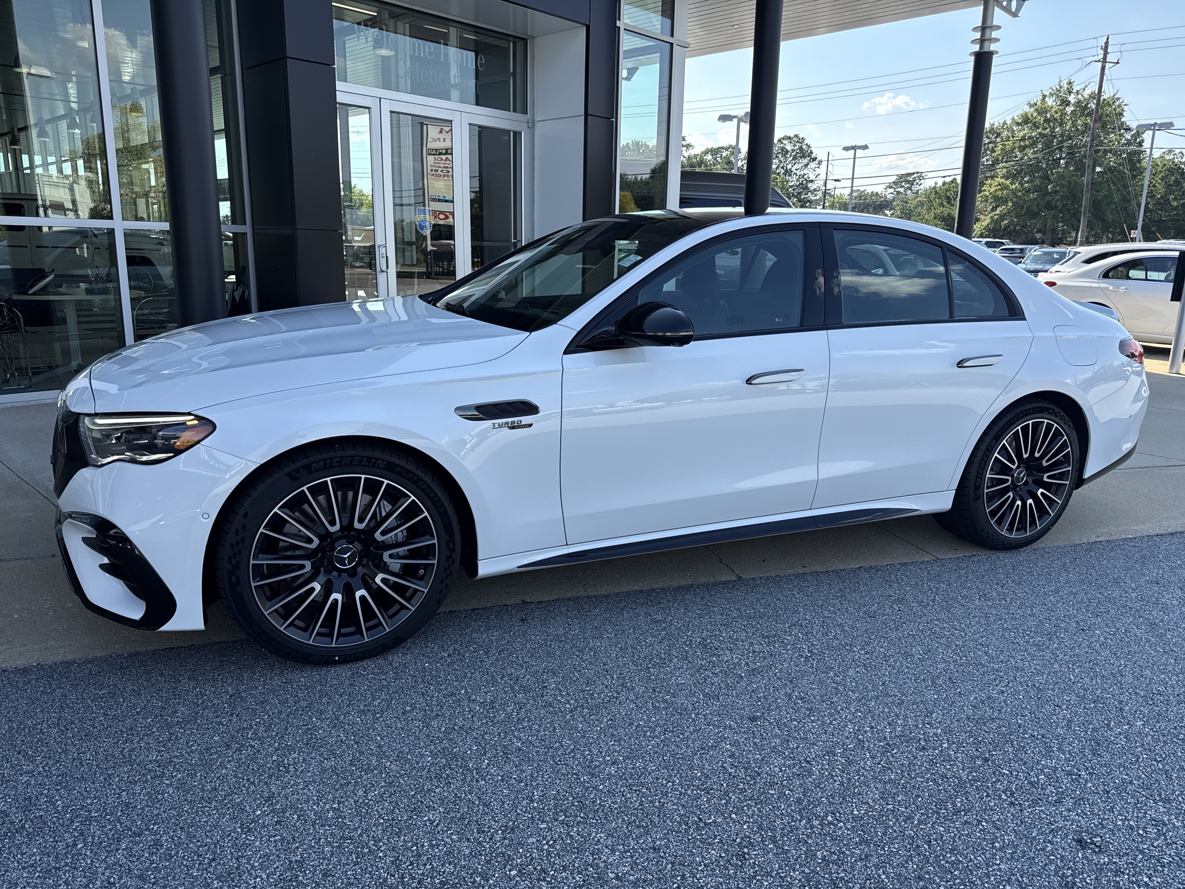 New 2027 Mercedes-Benz E 53 AMG e 4MATIC Sedan image 2