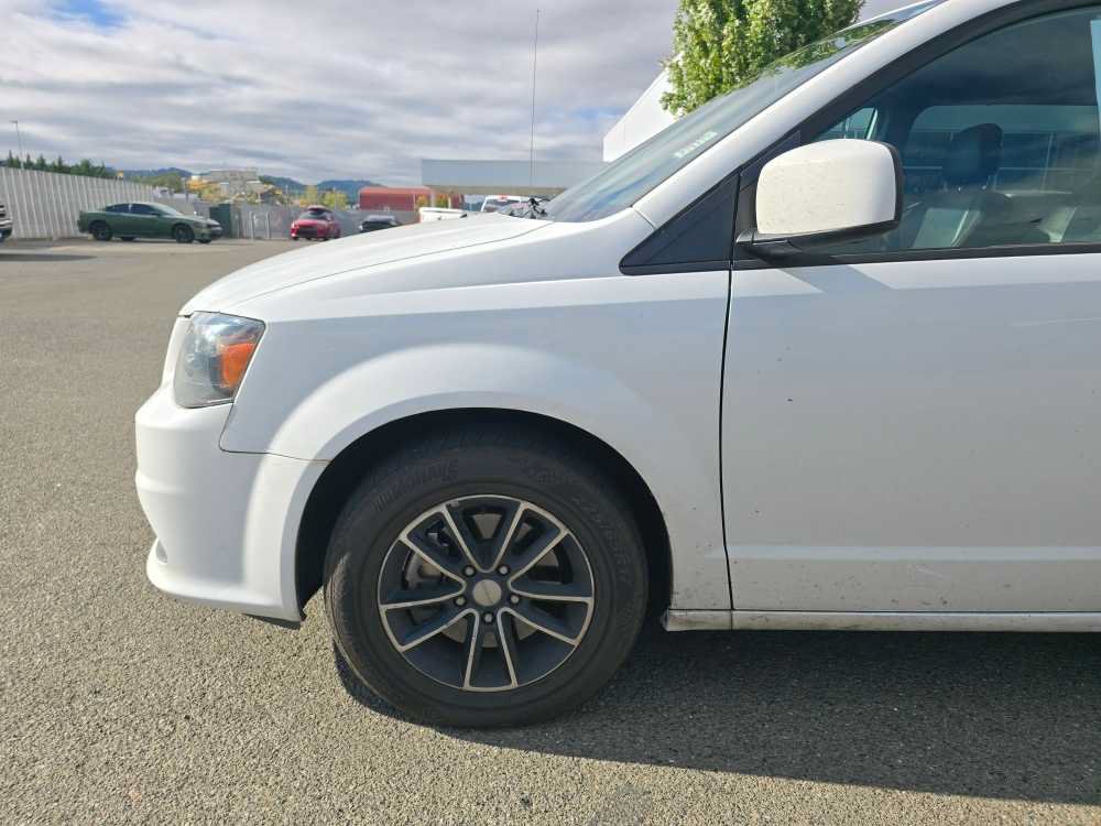 Used 2019 Dodge Grand Caravan GT FWD image 13