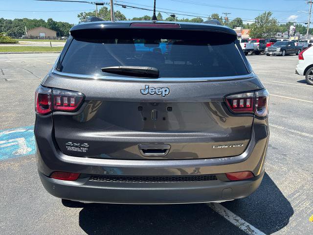 Used 2023 Jeep Compass Limited AWD/4WD image 6