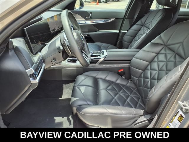 Used 2023 BMW 740i RWD image 14