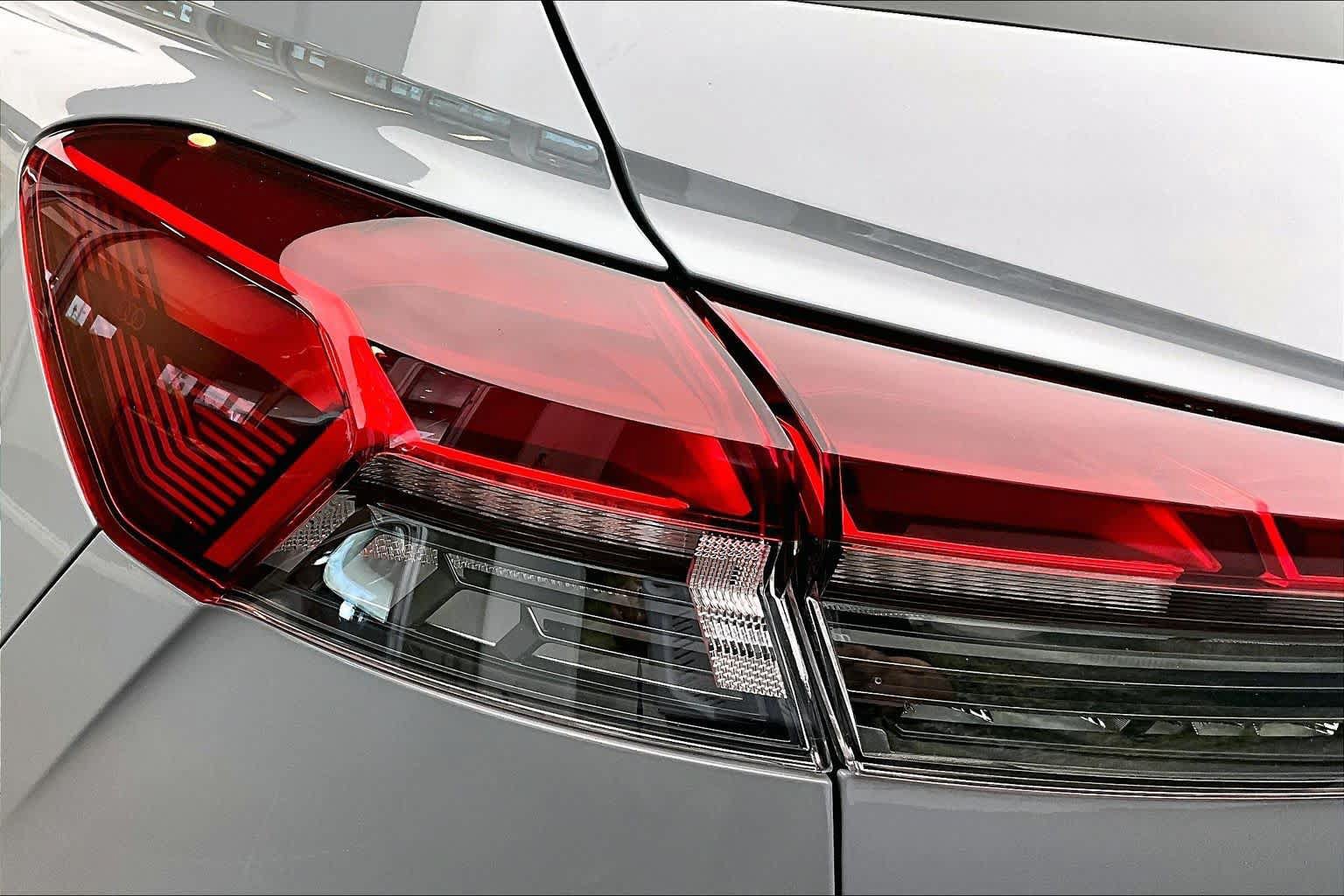 Used 2023 Audi Q4 e-tron Premium w/ Convenience Package RWD image 26