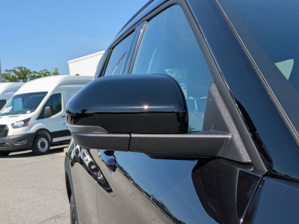 New 2026 Ford Explorer Tremor image 12