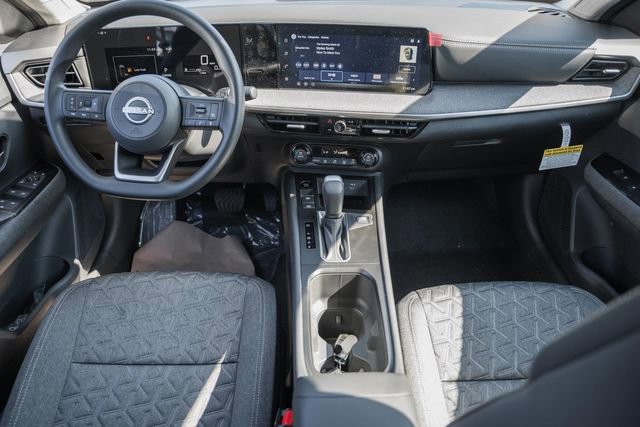New 2026 Nissan Kicks SV image 18