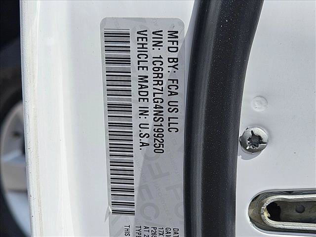 Used 2022 RAM 1500 Classic SLT AWD/4WD image 28