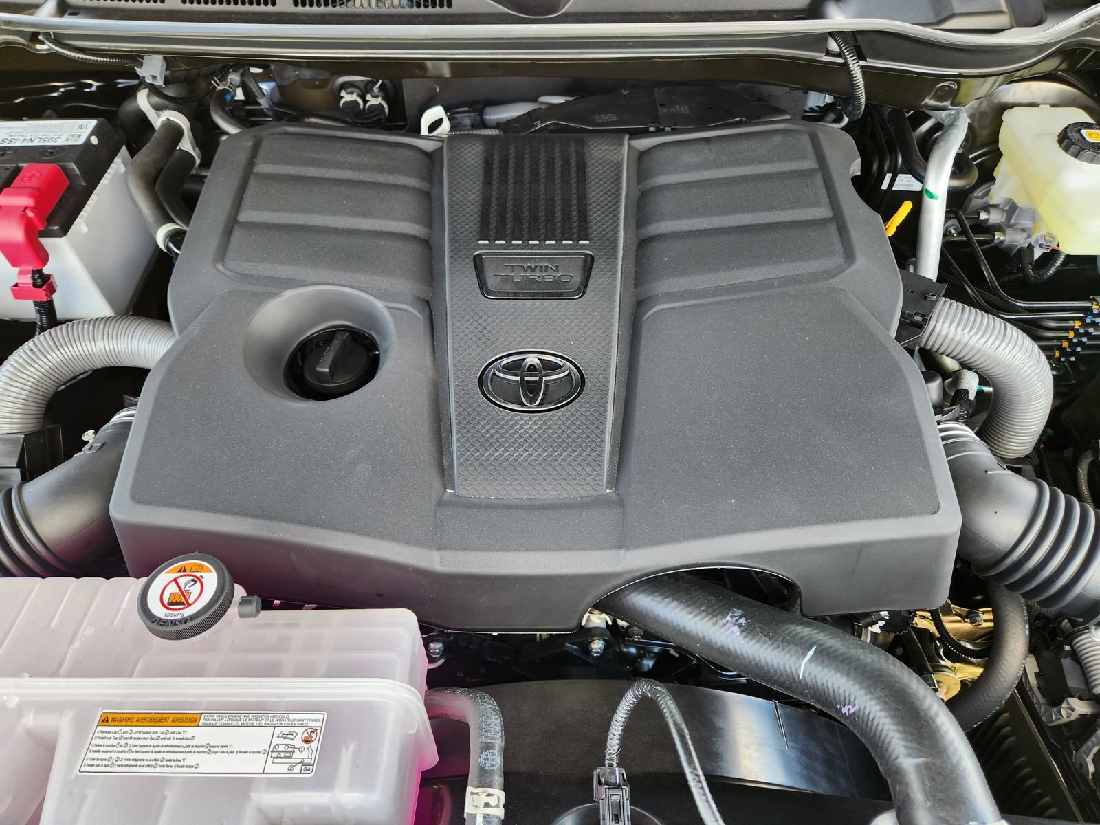 New 2026 Toyota Tundra Limited w/ Power Package AWD/4WD image 26