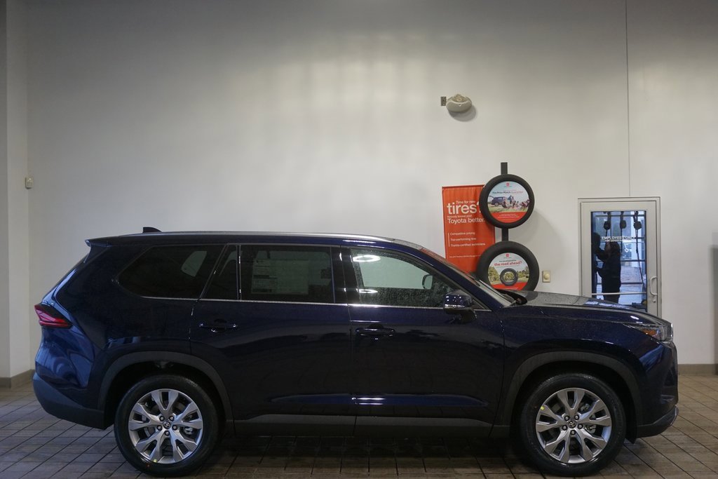 New 2026 Toyota Grand Highlander Limited image 19