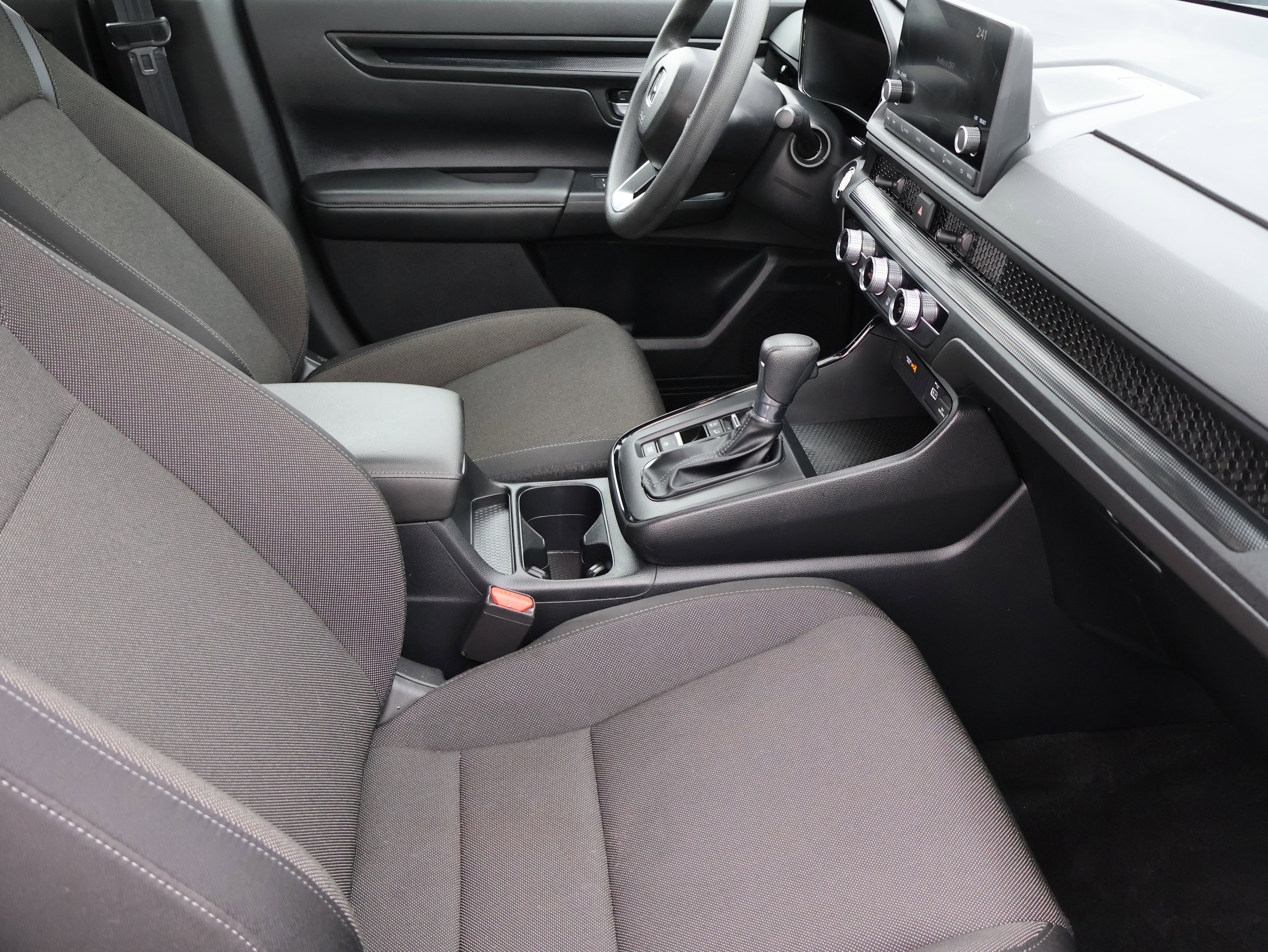 Used 2024 Honda CR-V LX image 11