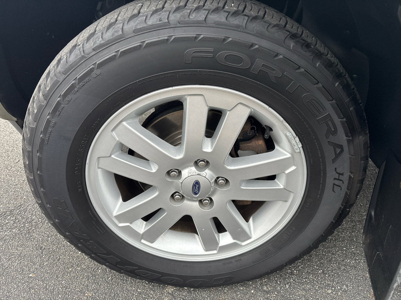 Used 2010 Ford Explorer Eddie Bauer image 26