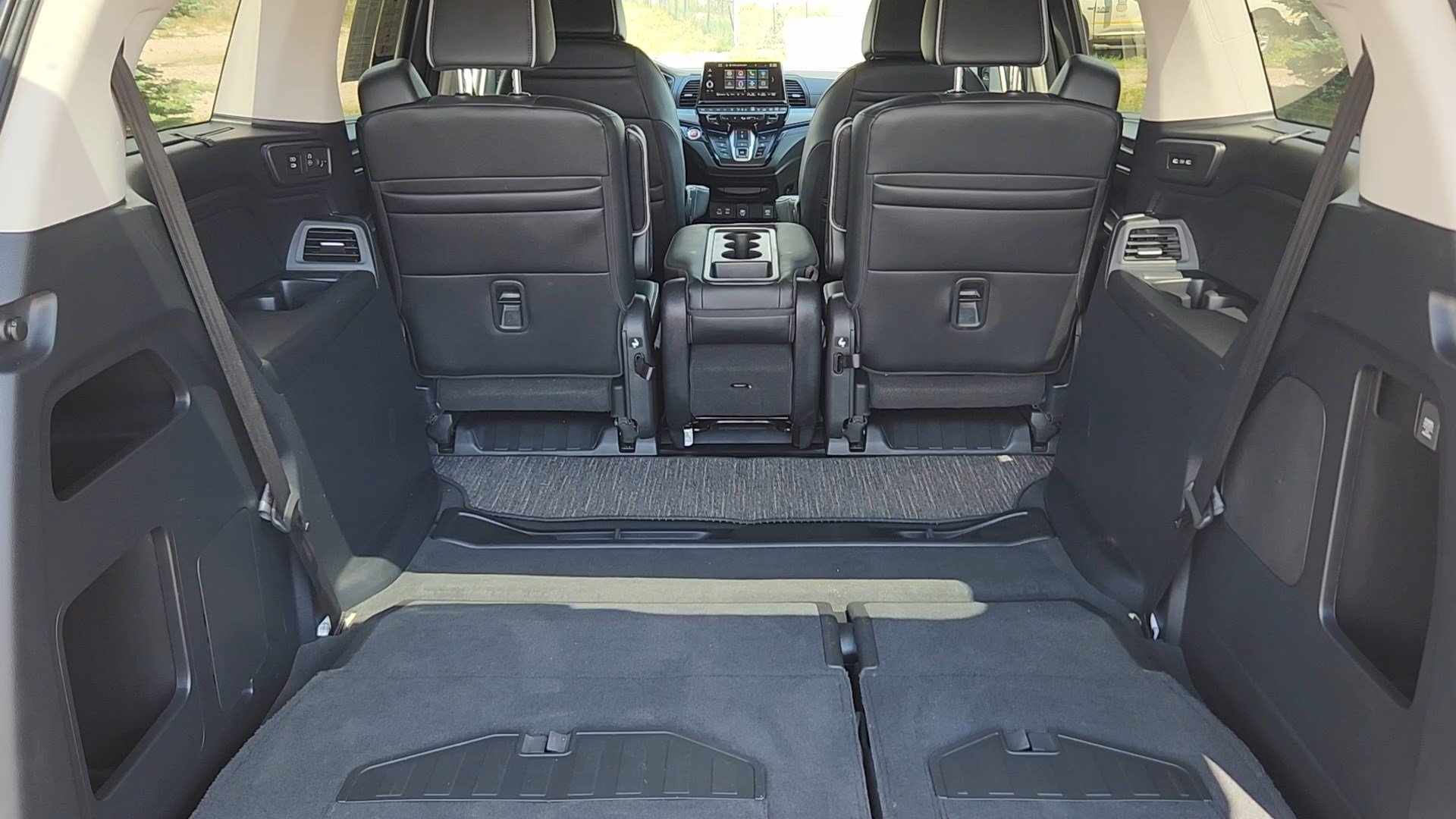 Used 2025 Honda Odyssey Touring image 21