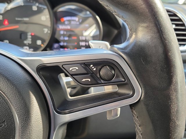 Used 2021 Porsche 718 Boxster image 17