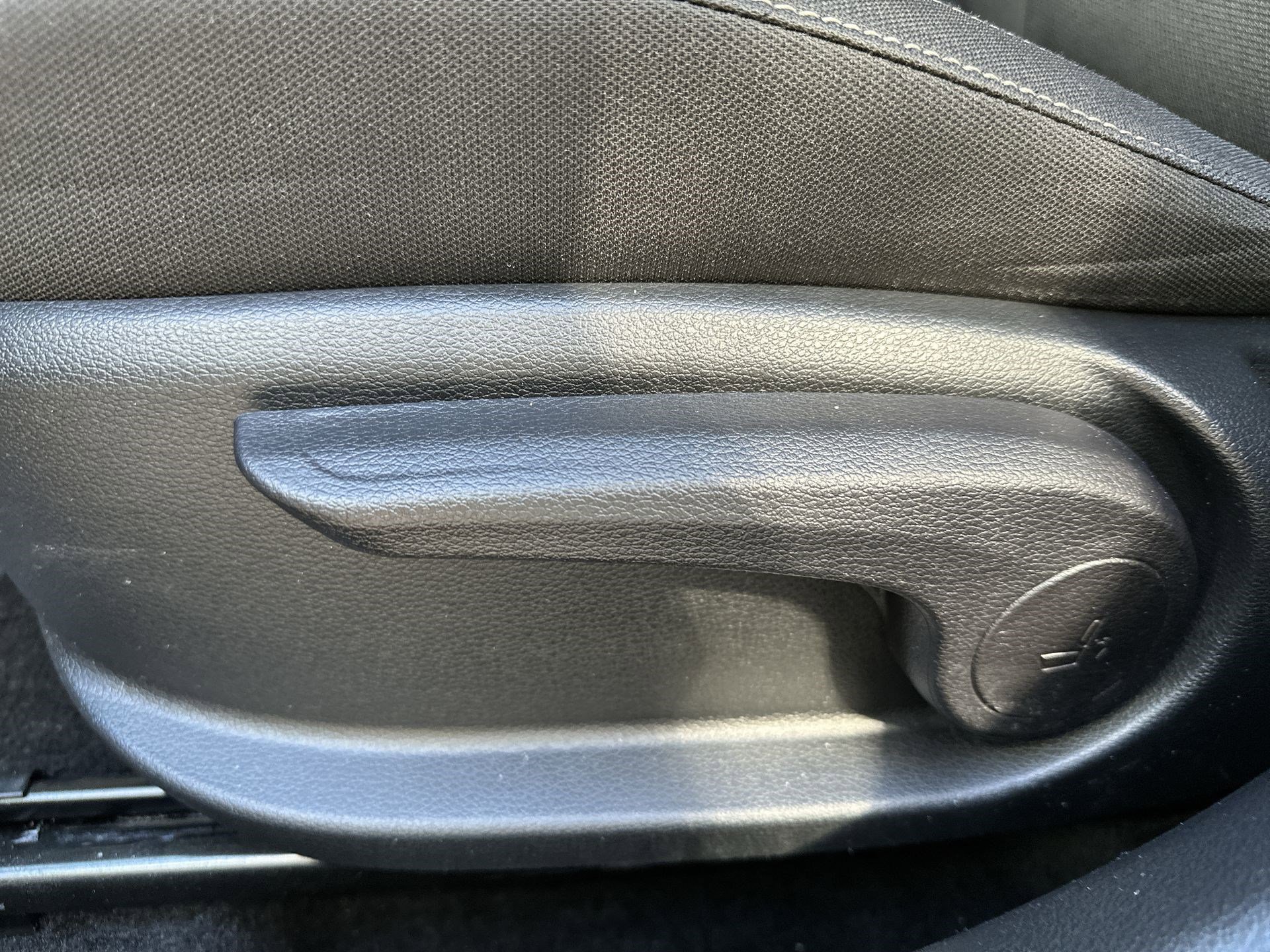 Certified 2024 Kia Forte LXS image 14