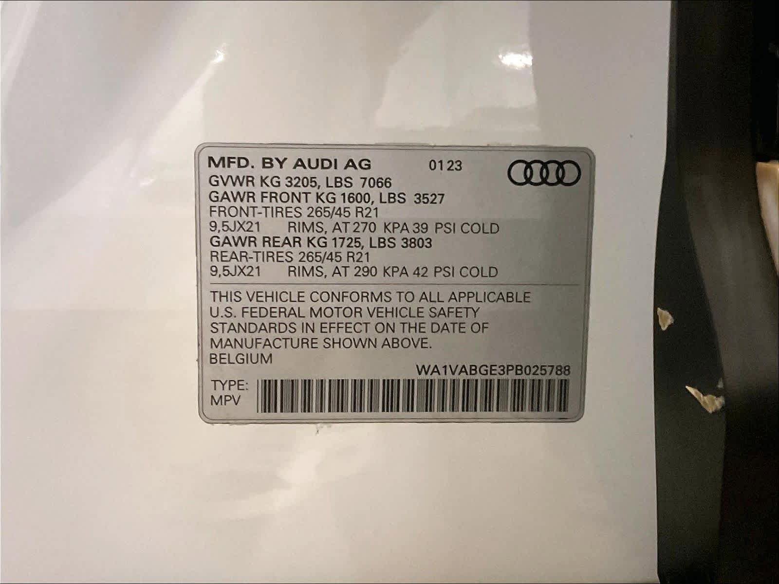 Used 2023 Audi e-tron Chronos w/ Chronos Package AWD/4WD image 35