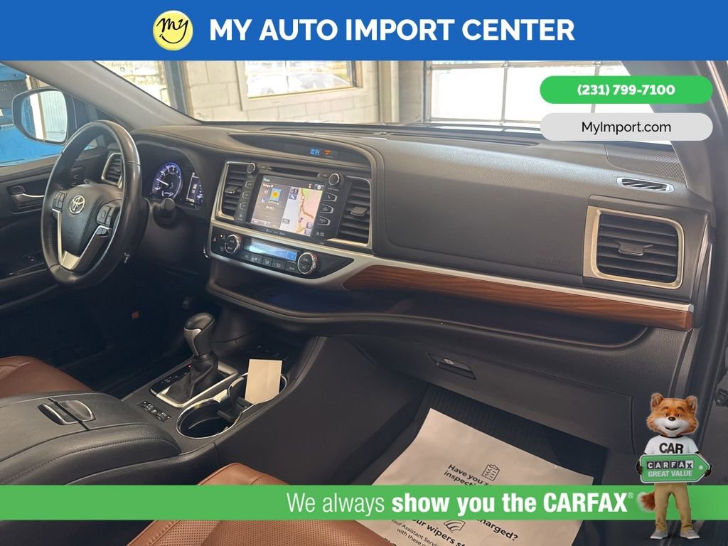 Used 2019 Toyota Highlander Limited AWD/4WD image 32