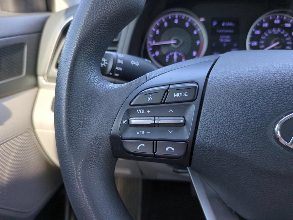 Used 2019 Hyundai Elantra SEL FWD image 17