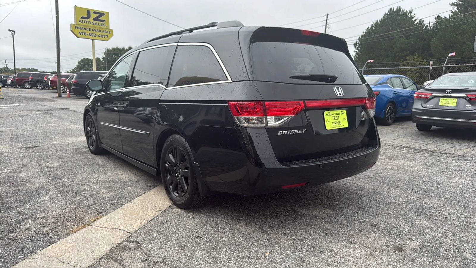 Used 2014 Honda Odyssey Touring Elite image 5