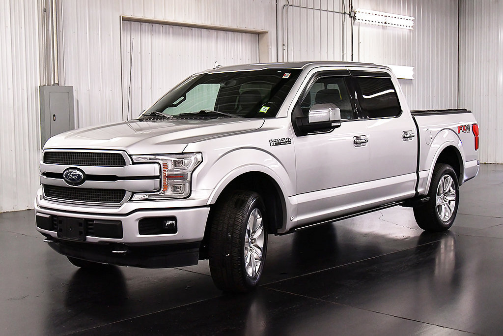 Used 2018 Ford F150 Platinum w/ Equipment Group 701A Luxury AWD/4WD image 3