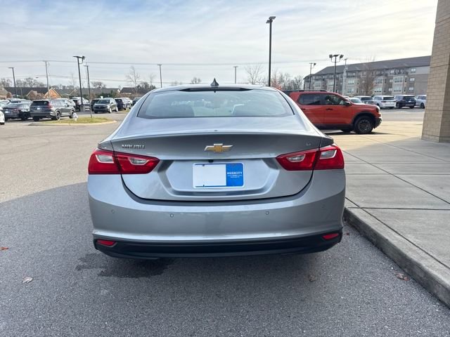 Used 2024 Chevrolet Malibu LT image 3