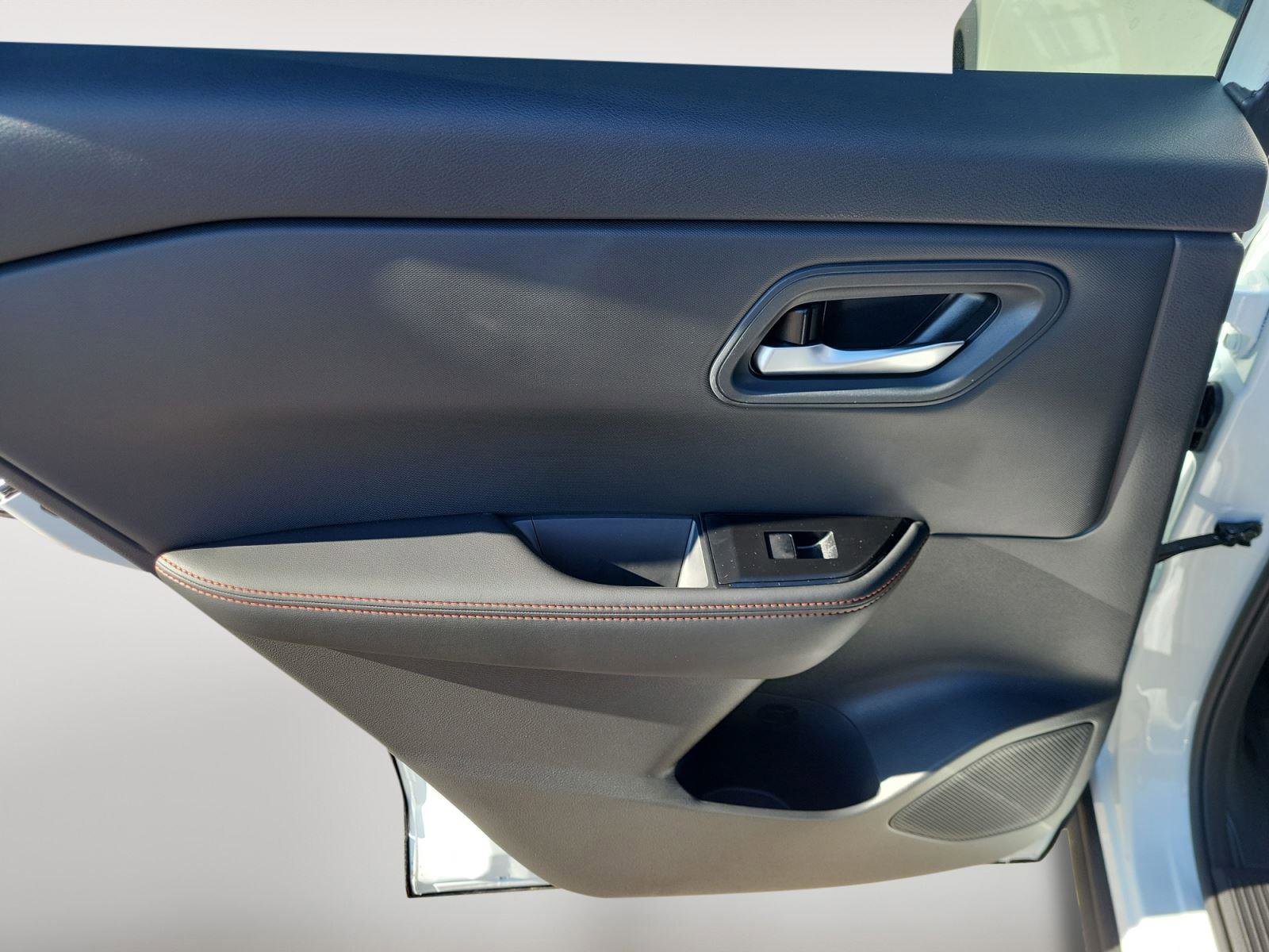 New 2026 Nissan Rogue SV AWD/4WD image 18
