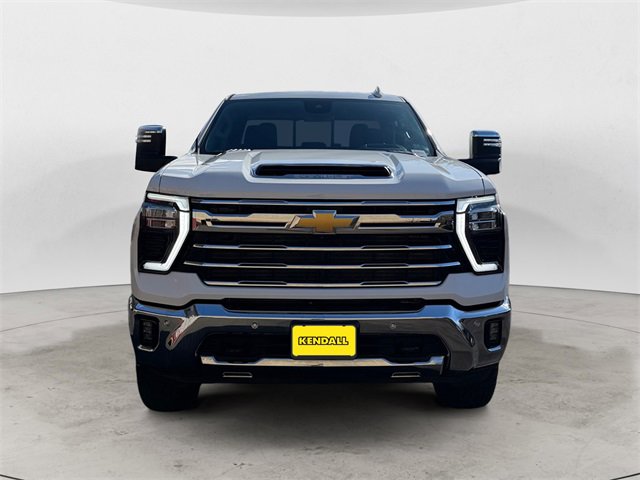 Certified 2025 Chevrolet Silverado 3500 LTZ w/ LTZ Plus Package image 8