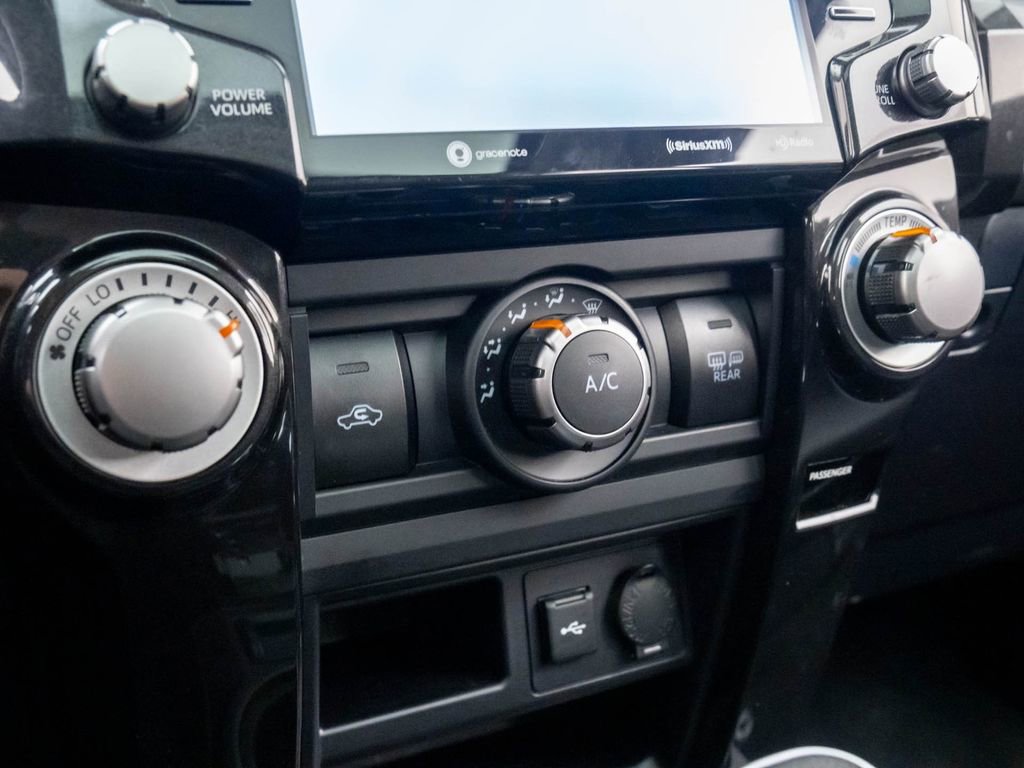 Used 2022 Toyota 4Runner TRD Off-Road Premium image 26