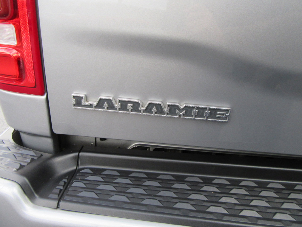 Used 2024 RAM 2500 Laramie image 20