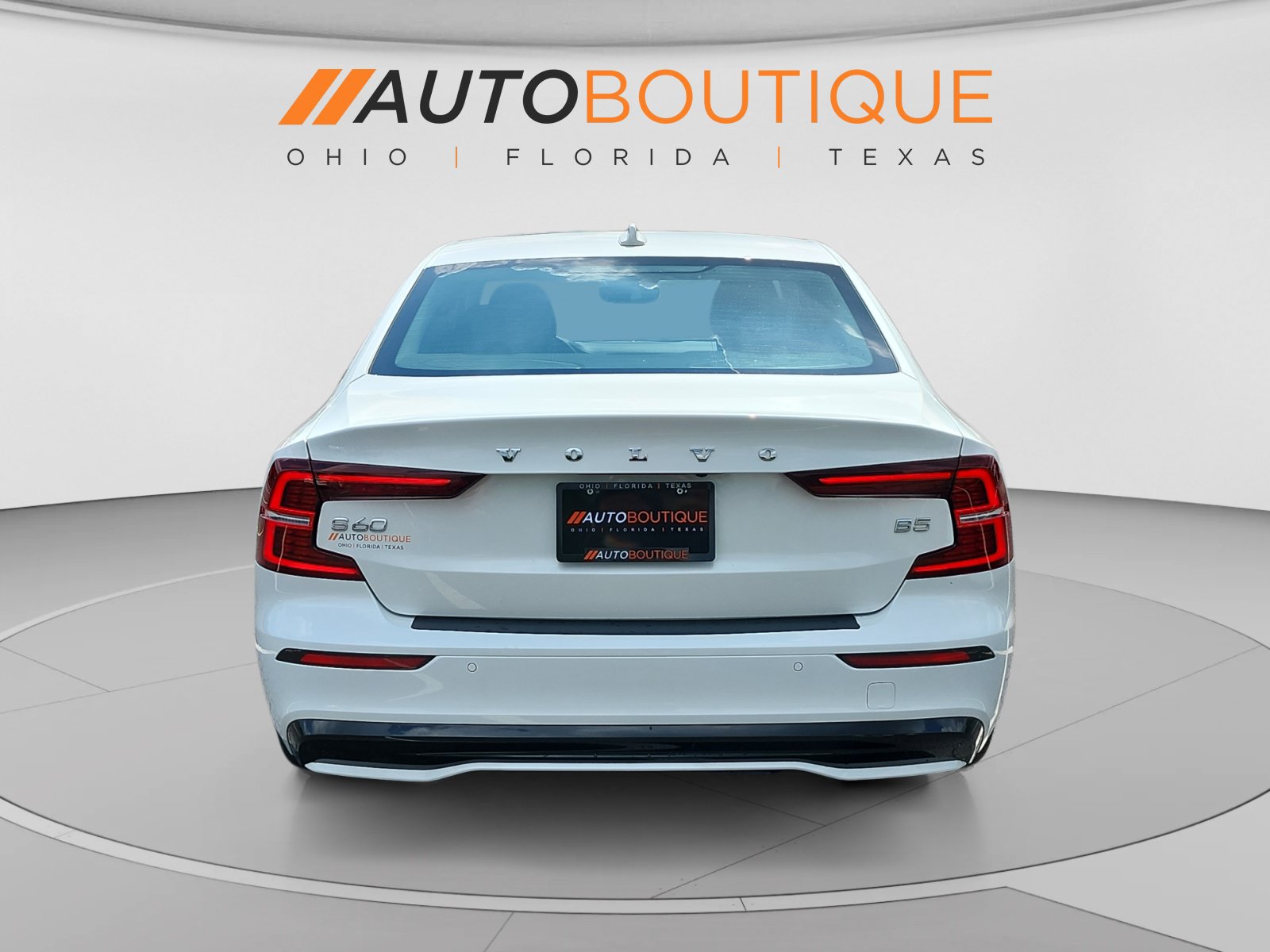 Used 2024 Volvo S60 B5 Core FWD image 4