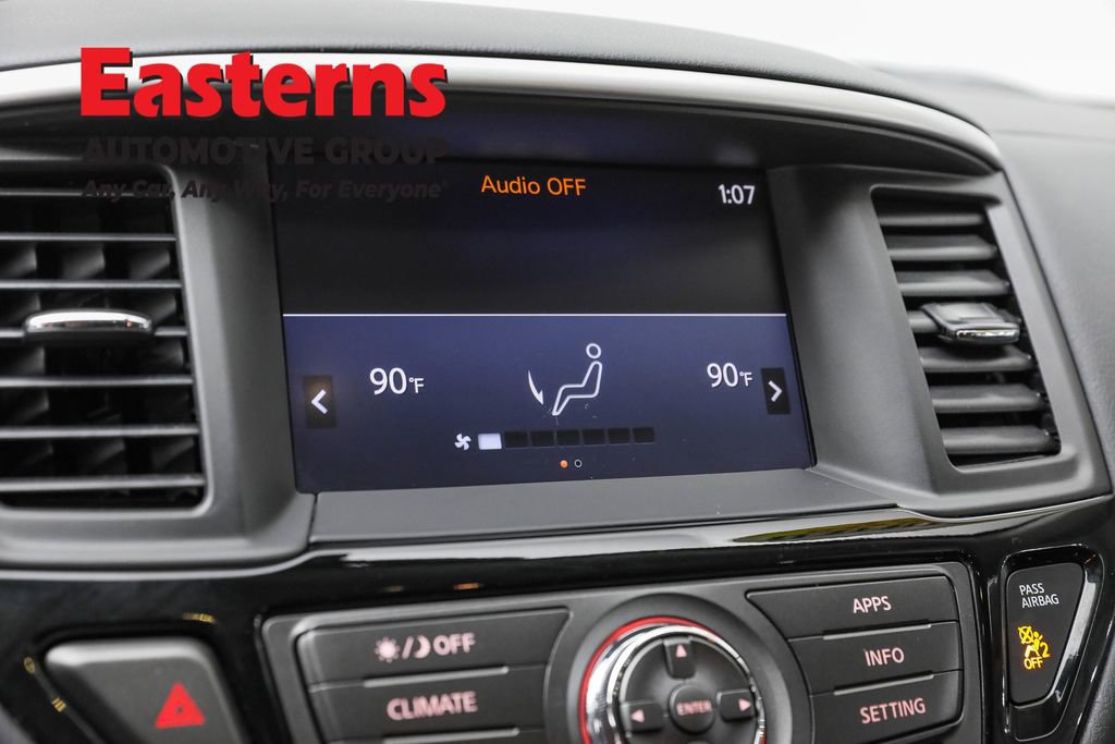 Used 2020 Nissan Pathfinder S image 19