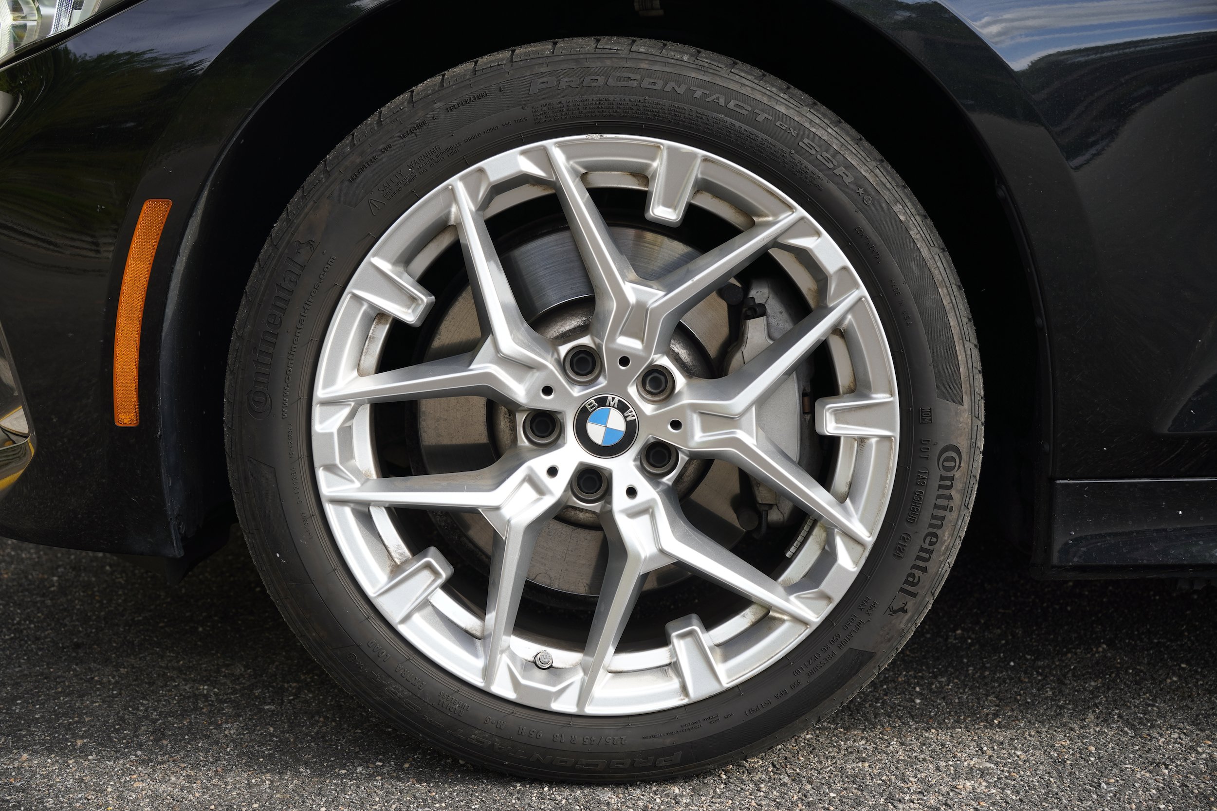 Used 2025 BMW 330i xDrive Sedan AWD/4WD image 12
