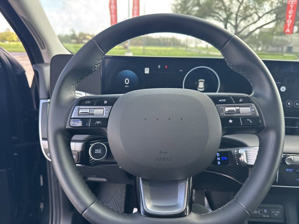 Used 2025 Hyundai Ioniq 5 SEL image 16