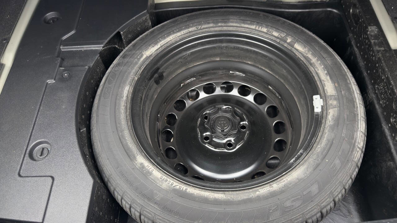 Used 2012 Volkswagen CC Sport image 38