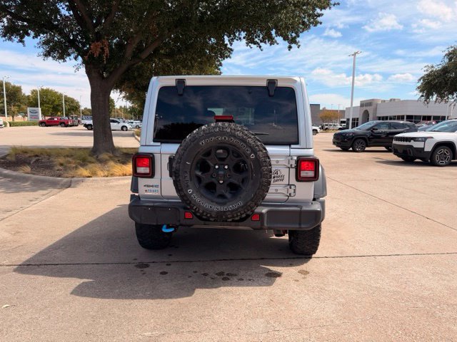 Used 2023 Jeep Wrangler Unlimited w/ Cold Weather Group AWD/4WD image 6