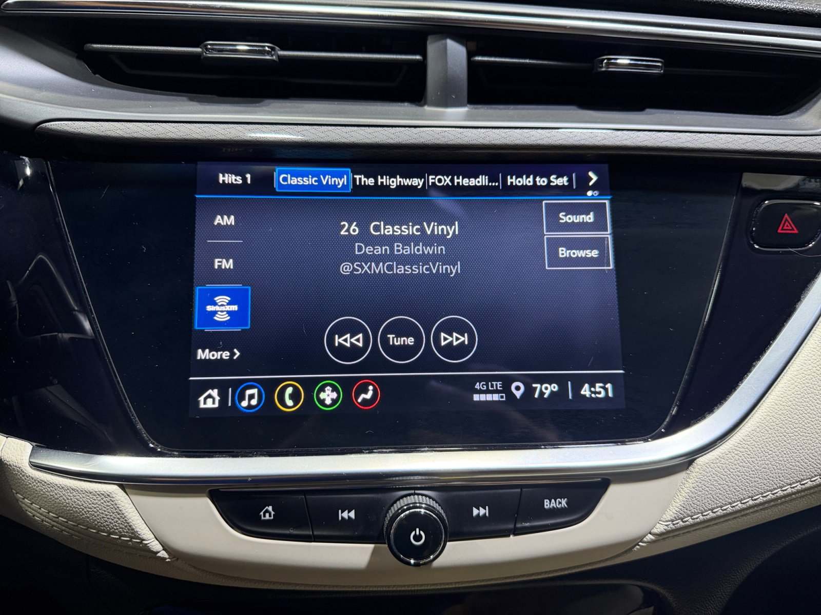 Used 2022 Buick Encore GX Select FWD image 22