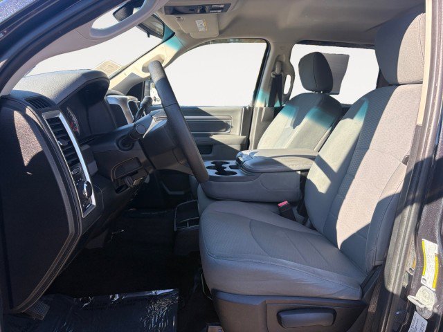 Used 2015 RAM 2500 SLT image 2