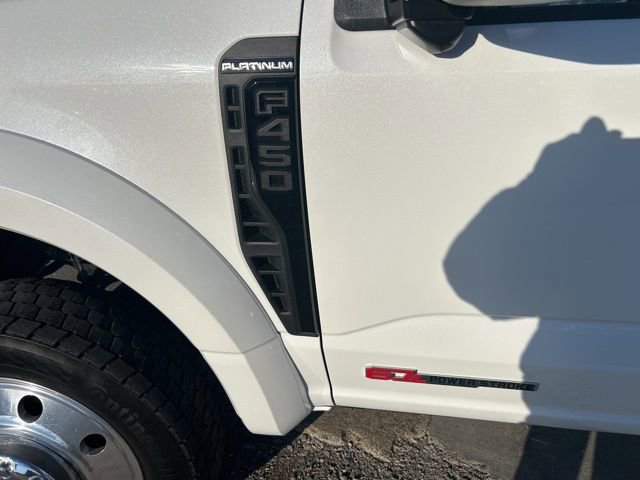 Used 2025 Ford F450 Platinum w/ FX4 Off-Road Package image 5