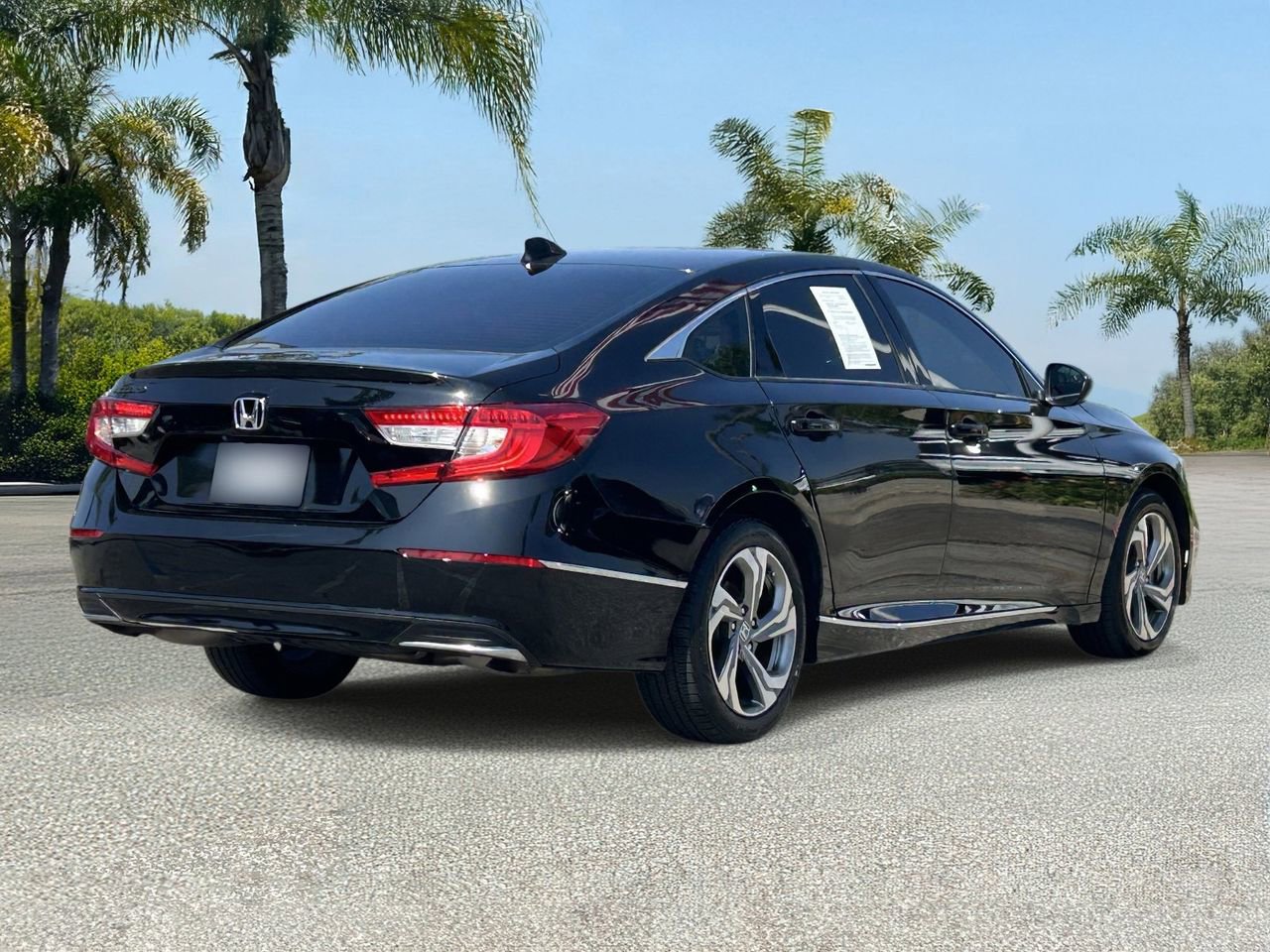 Used 2018 Honda Accord EX image 5