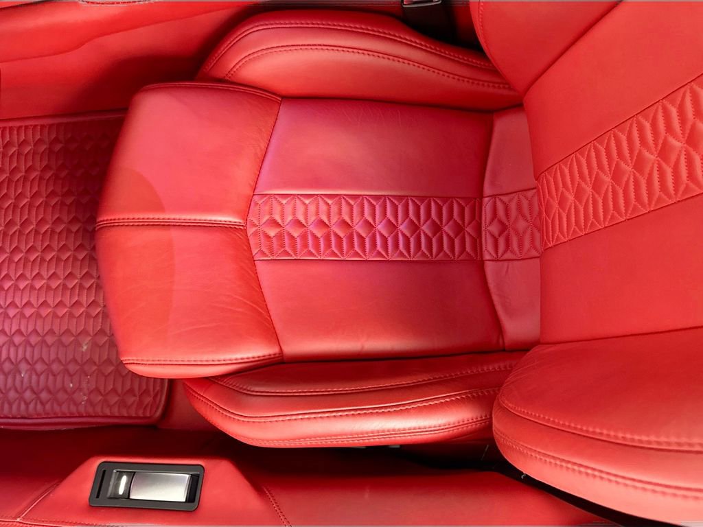 Used 2018 Lamborghini Aventador S image 20