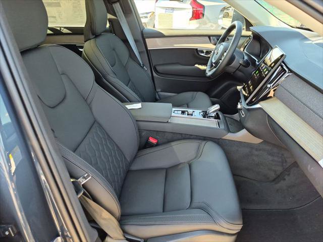 New 2027 Volvo XC90 B6 Plus AWD/4WD image 14