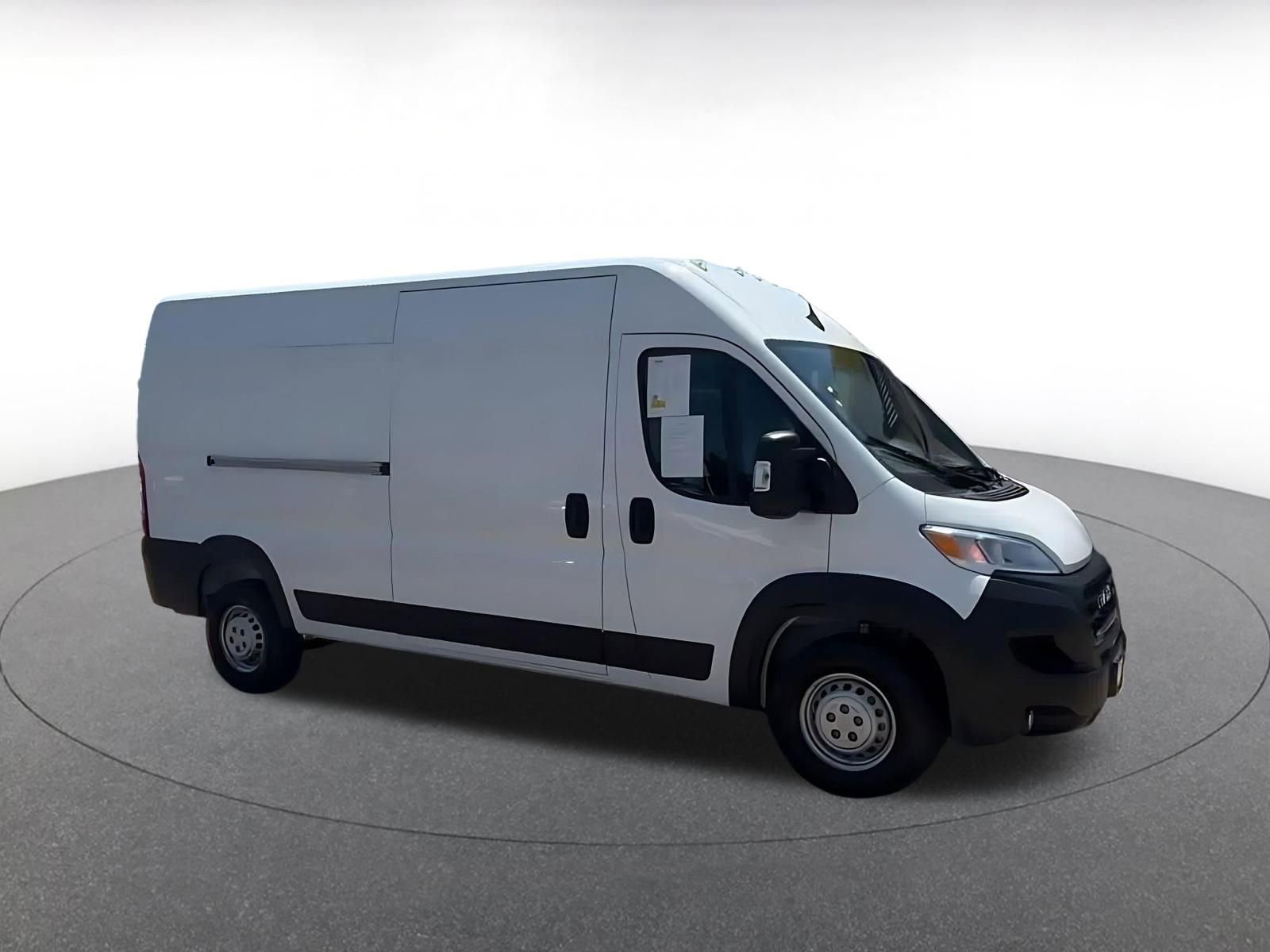 Used 2026 RAM ProMaster 2500 w/ Convenience Group FWD video 2