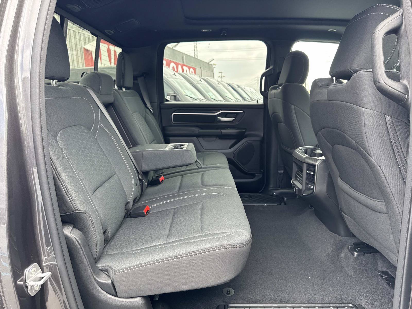 New 2026 RAM 1500 Big Horn AWD/4WD image 32