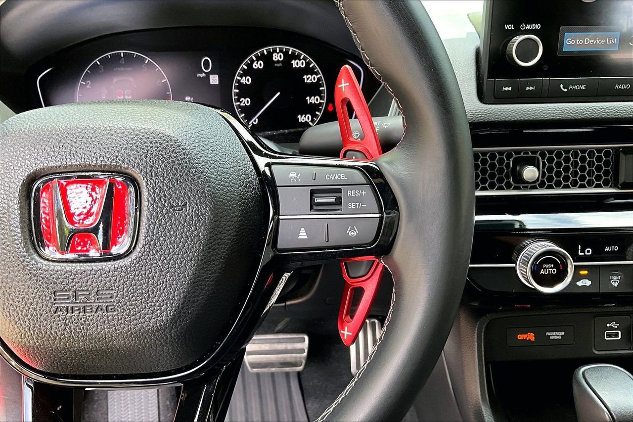 Used 2023 Honda Civic Sport image 11