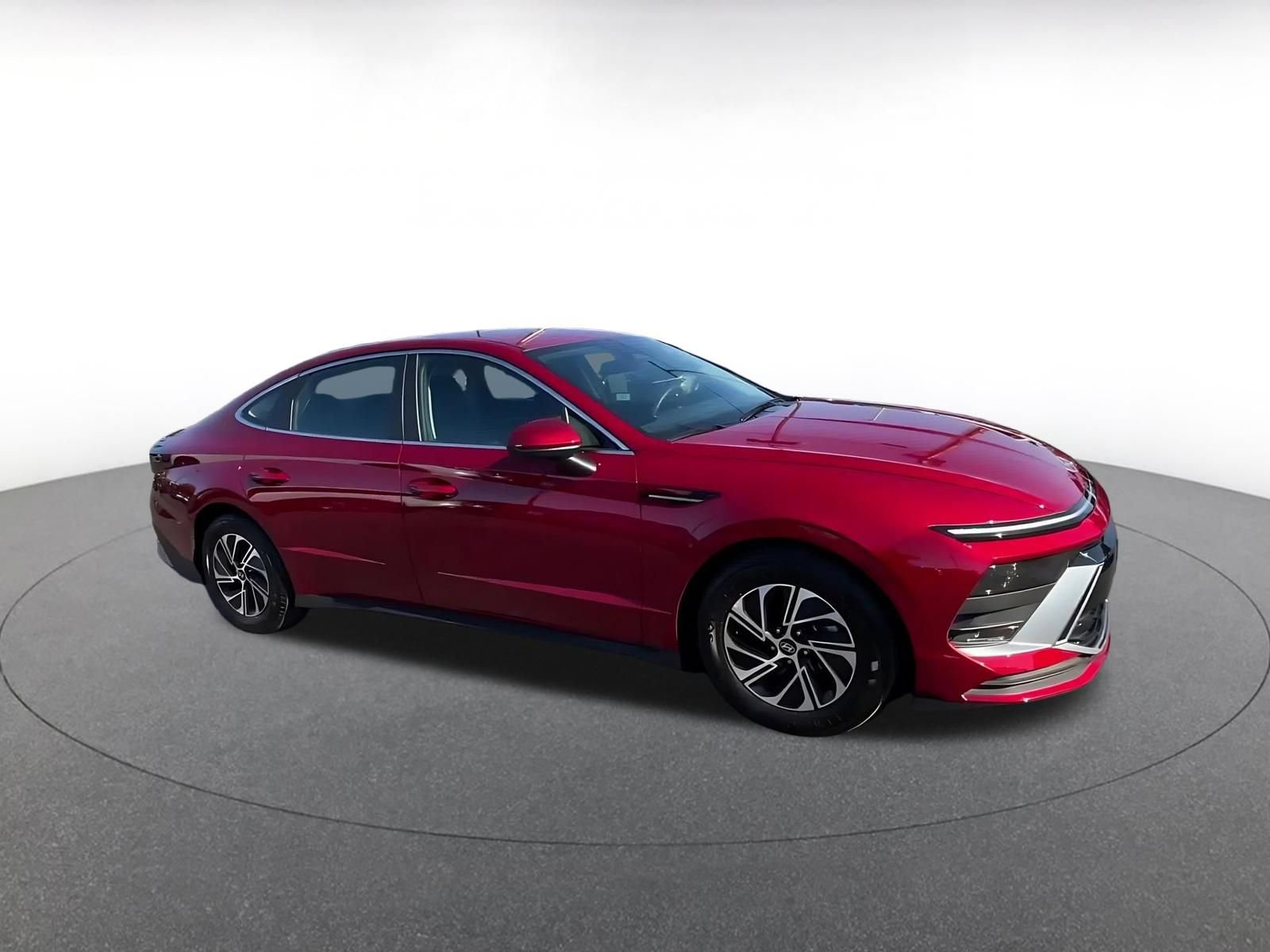 Used 2026 Hyundai Sonata Blue FWD image 2