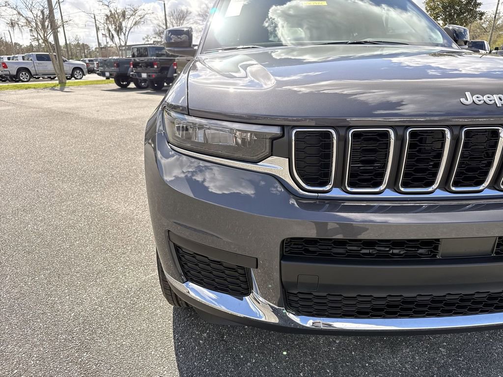 New 2026 Jeep Grand Cherokee L 4WD image 9