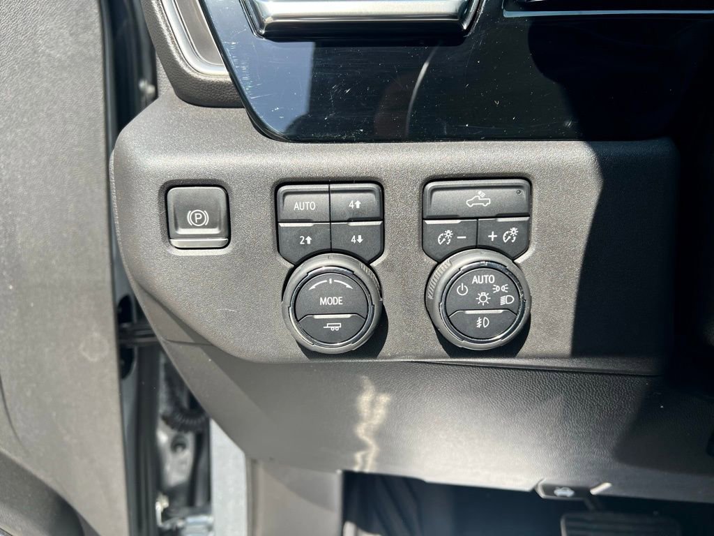 Used 2023 Chevrolet Silverado 1500 LT Trail Boss w/ Protection Package image 20