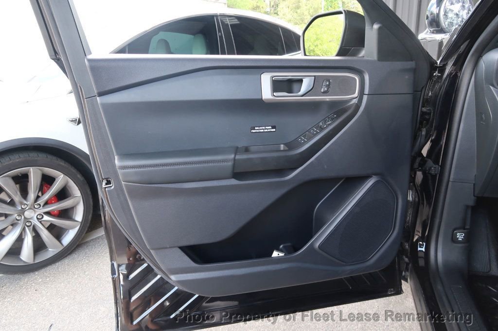 Used 2025 Ford Explorer 4WD Police Interceptor image 13