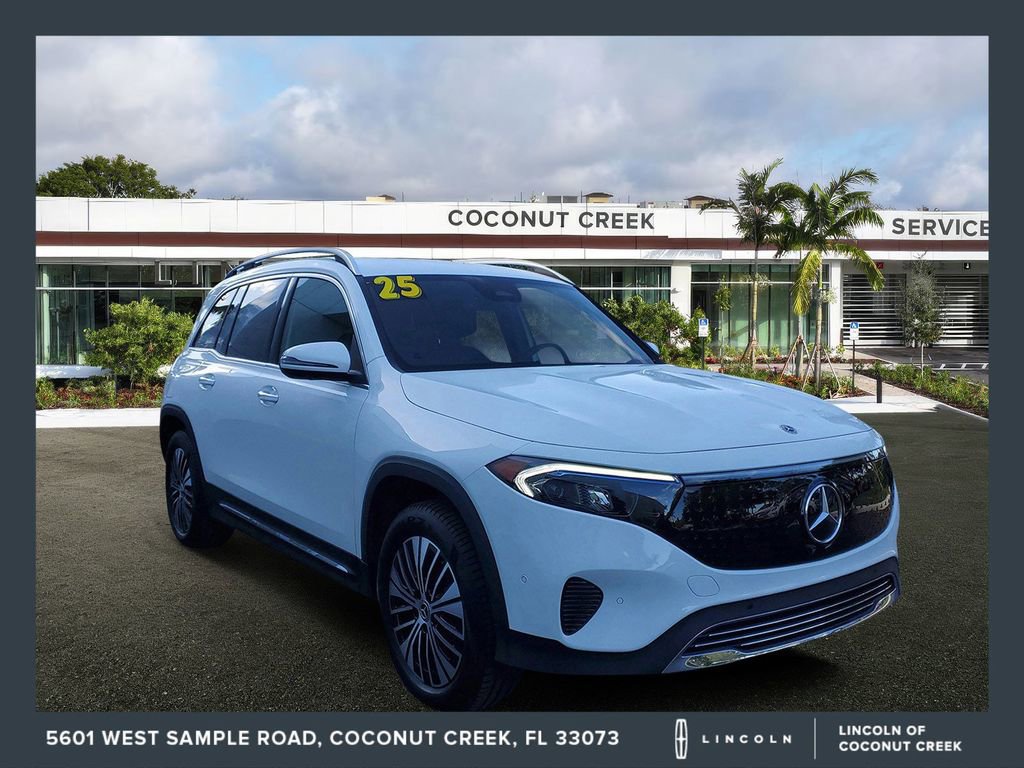 Used 2025 Mercedes-Benz EQB 250+ image 1